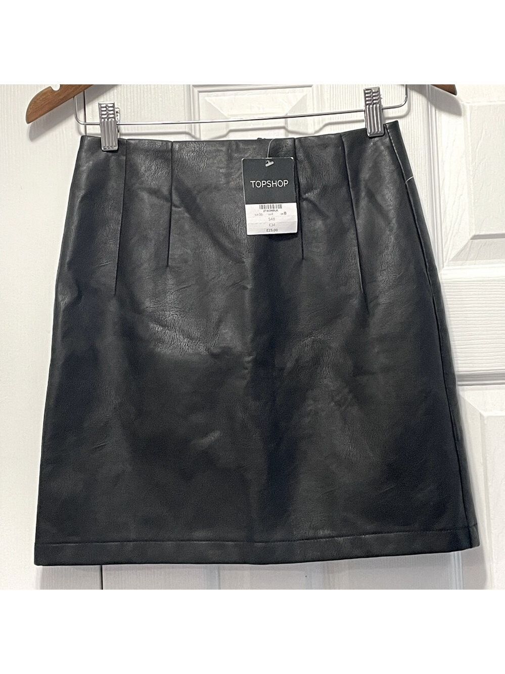 NWT Brand New Topshop faux leather mini skirt black size 4